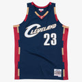 LeBron James Cleveland Cavaliers Mitchell &amp; Ness Hardwood Classics Swingman Jersey - Navy